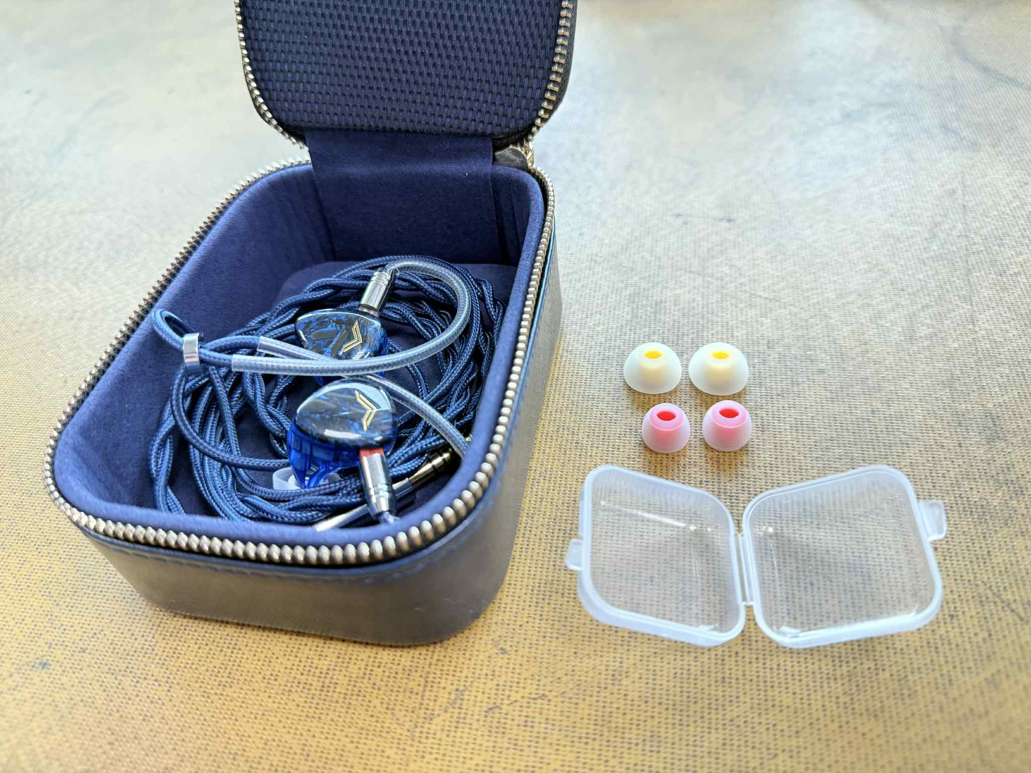 Aür Audio Hermit - Reviews | Headphone Reviews and Discussion
