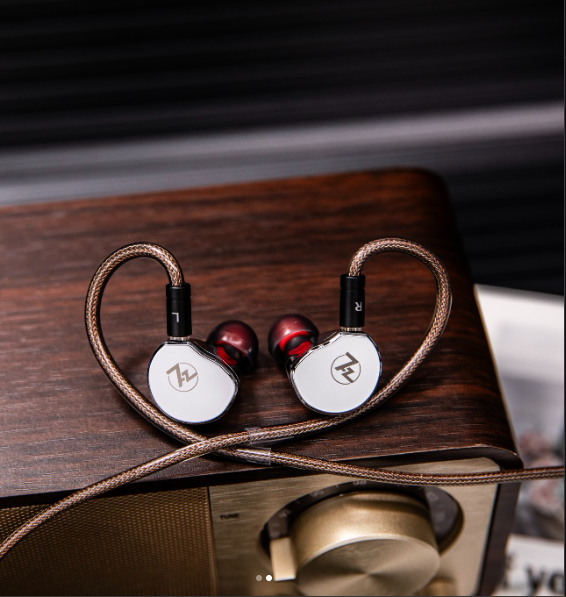 7Hz x Crinacle: Divine Planar Magnetic Driver IEM - Reviews