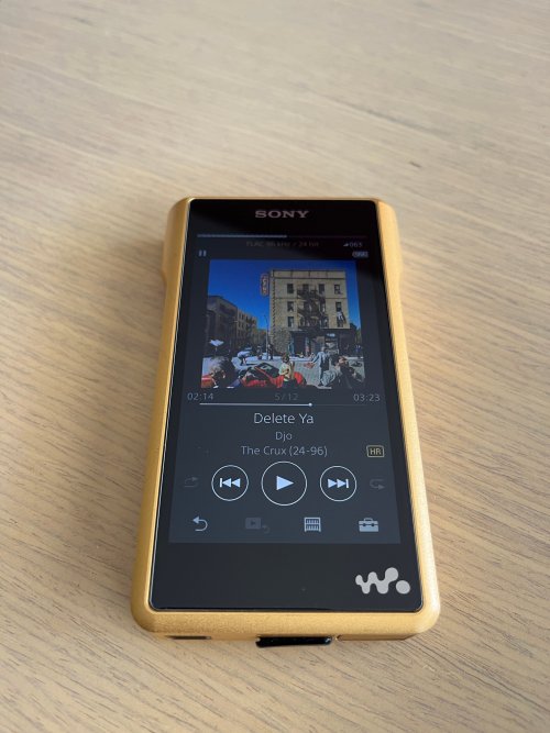 Nw wm1z Used Price | HifiZero