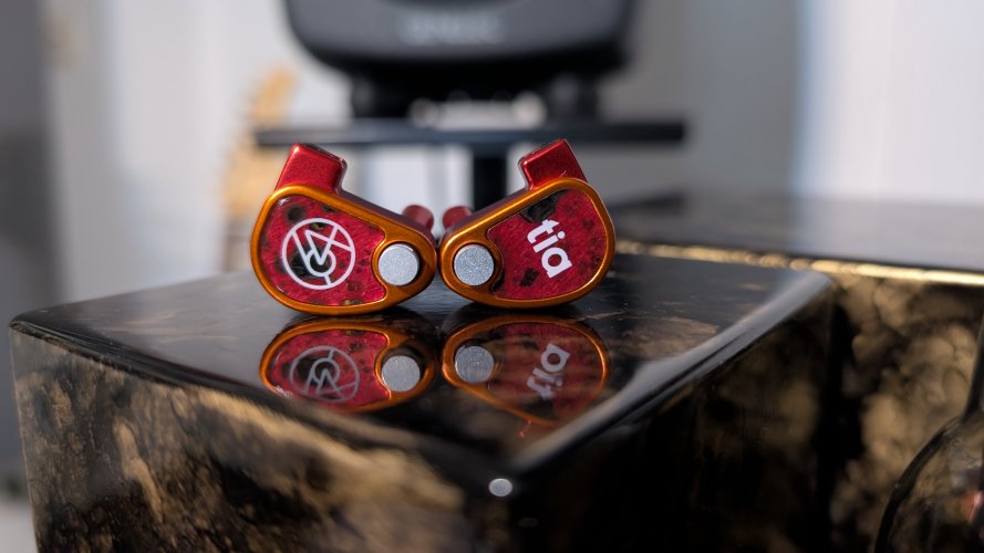 64 audio u18t 二手價格 | HifiZero