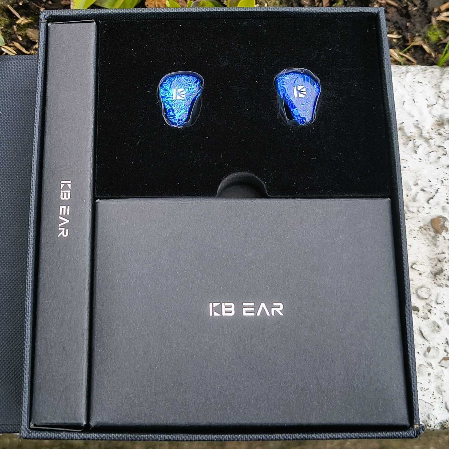 KBEar SR-8 Voyages: A Transparent and Balanced Journey by KBEar