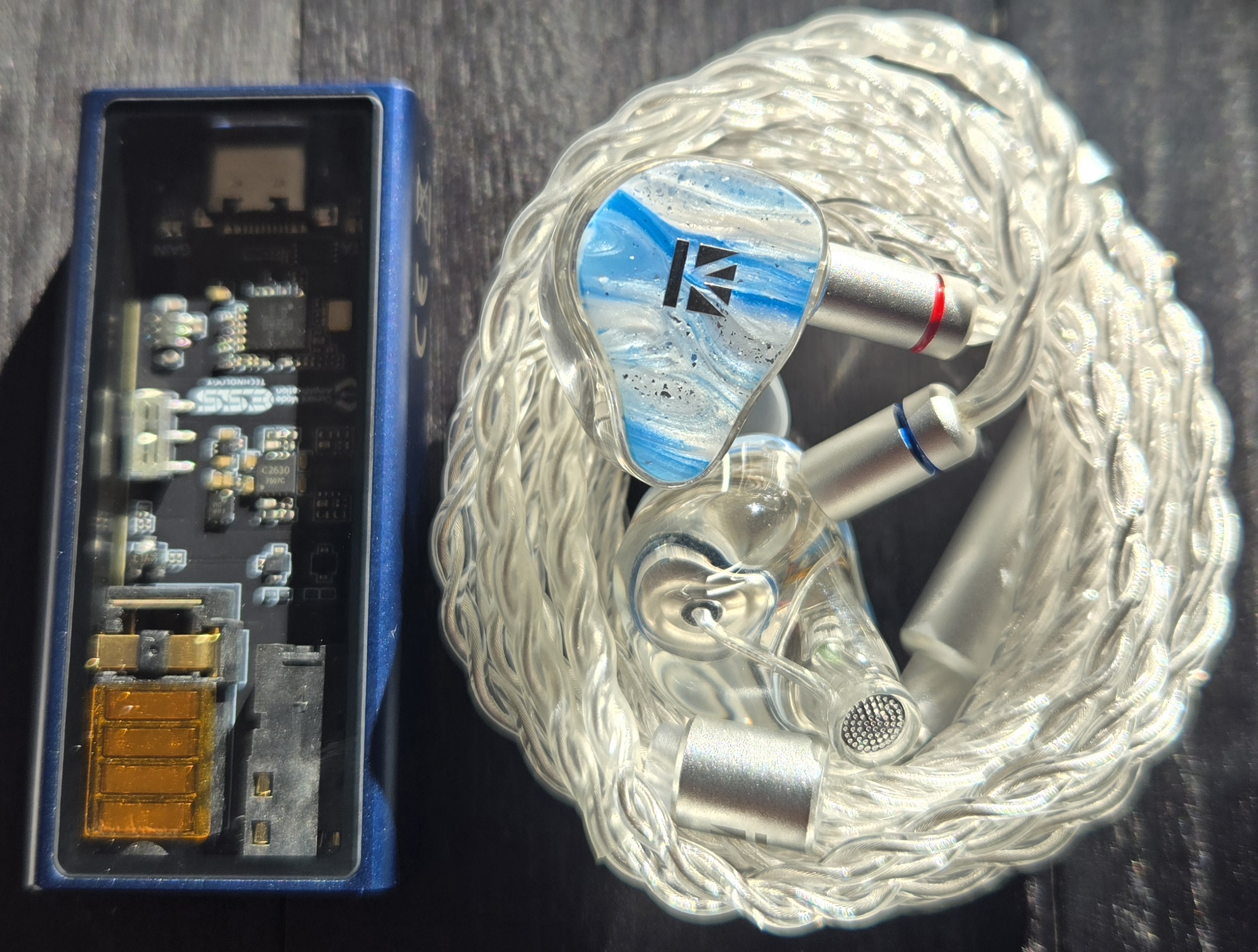 KBEAR Mirage KB08 in Ear Monitors 1 DD · 1 BA · 2 Micro-Planar