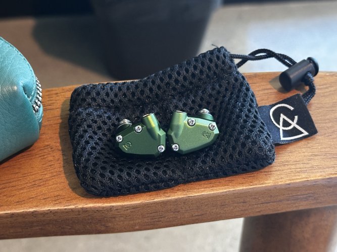 【中古良品】CampfireAudio Andromeda2020 おまけ付き Campfire andromeda 2020 Used Price | HifiZero