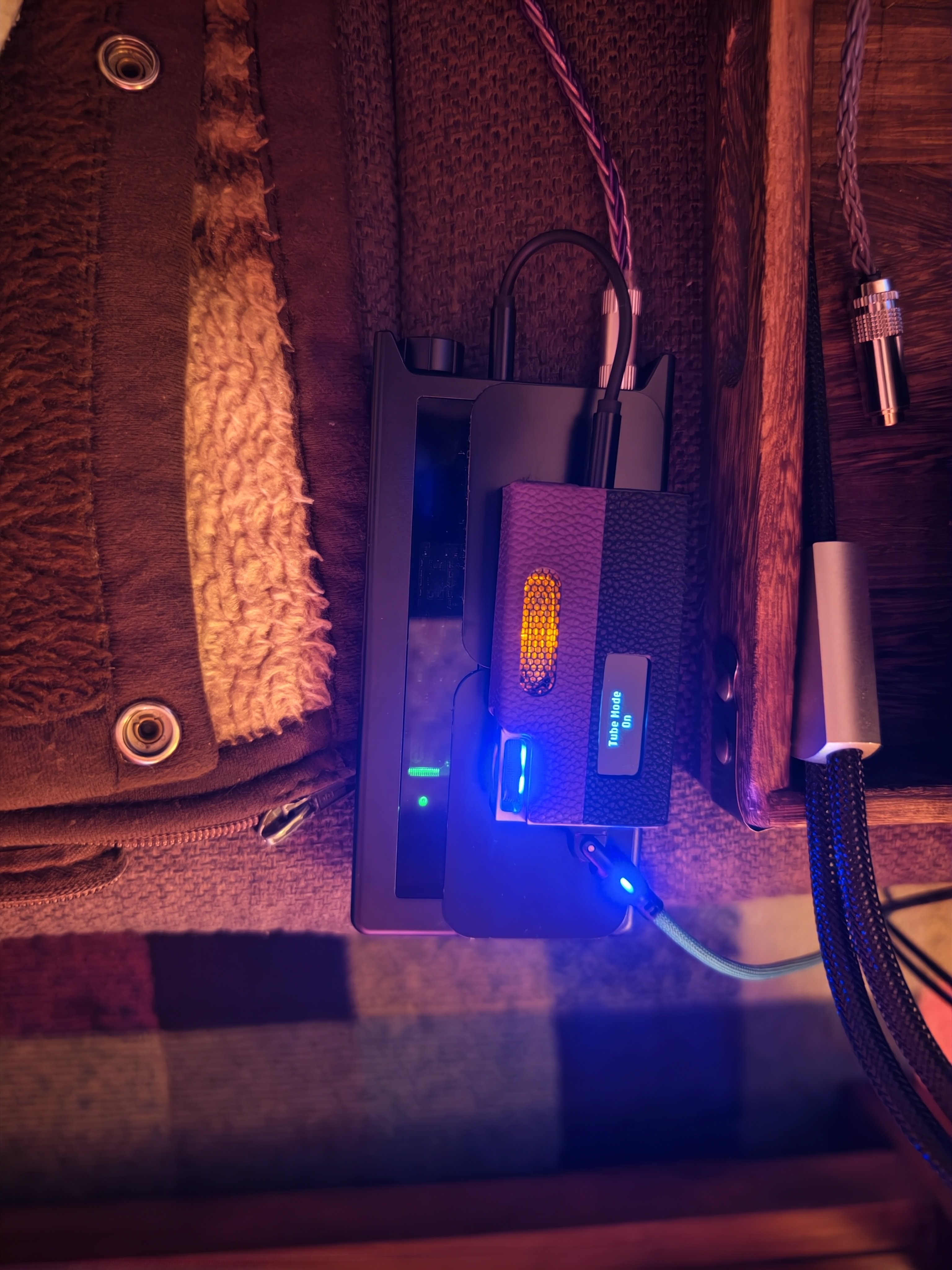 Mickey Raphael Wireless Rig Pictures of Your Portable Rig (part XVI) | Page 2660 | Headphone ...