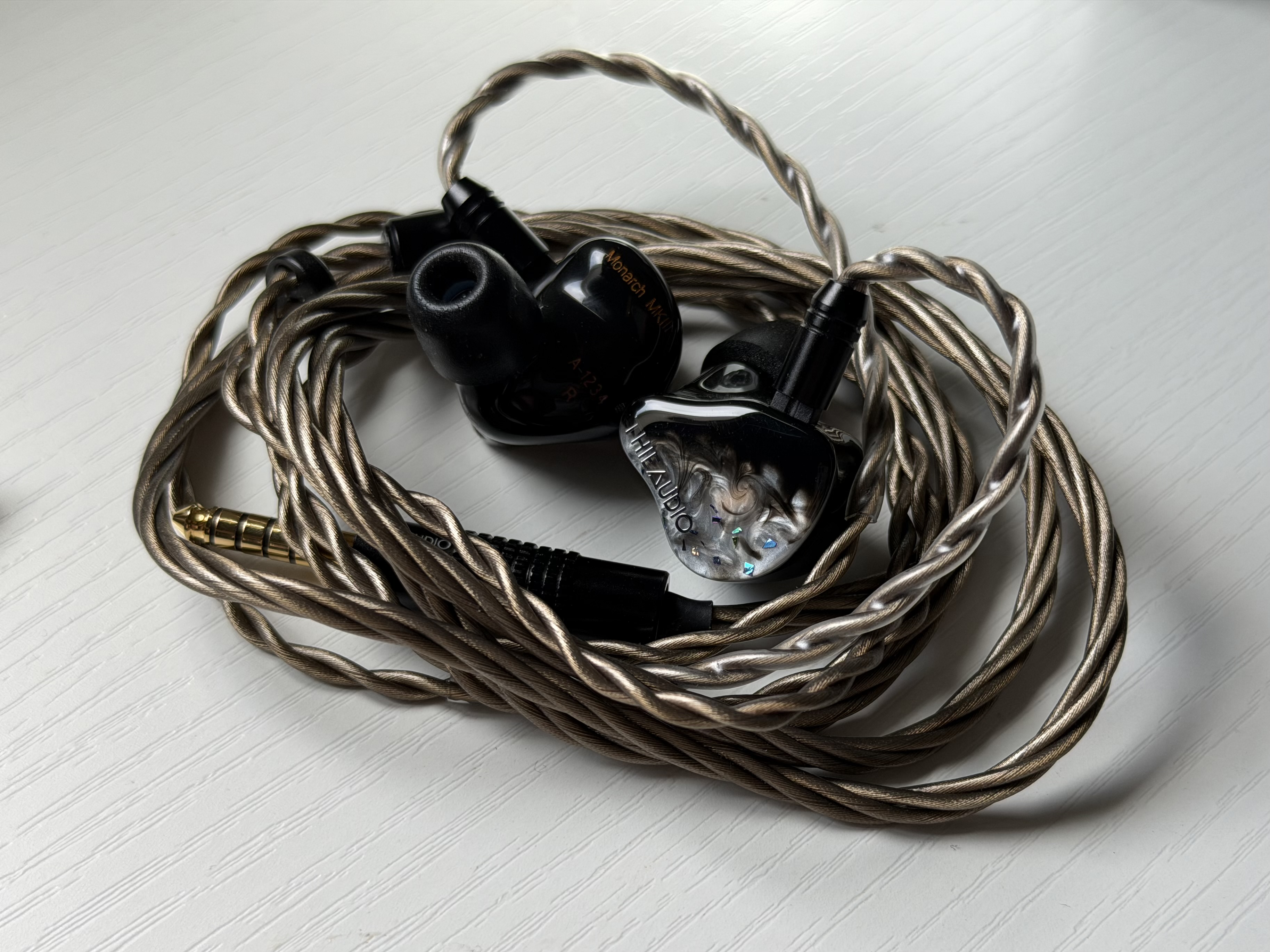 Thieaudio Monarch MKIII EliteNoir Cable付 Monarch MKIII – ナイコム株式会社