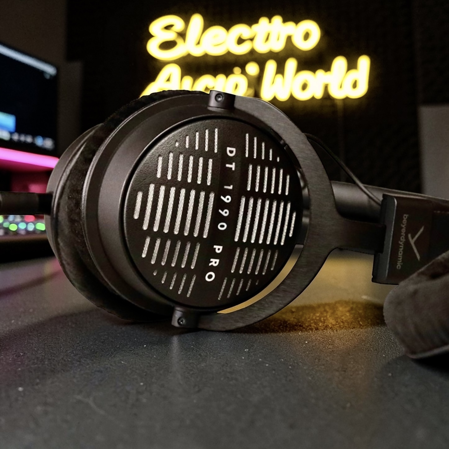 Beyerdynamic DT1990 PRO MKII (Made in Germany) | Headphone Reviews