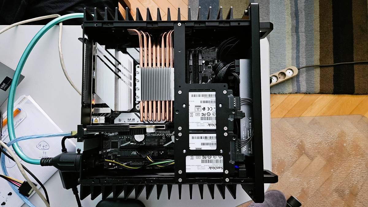 Pictures of your computer rigs! Post them here! | Page 731 | Headphone ...