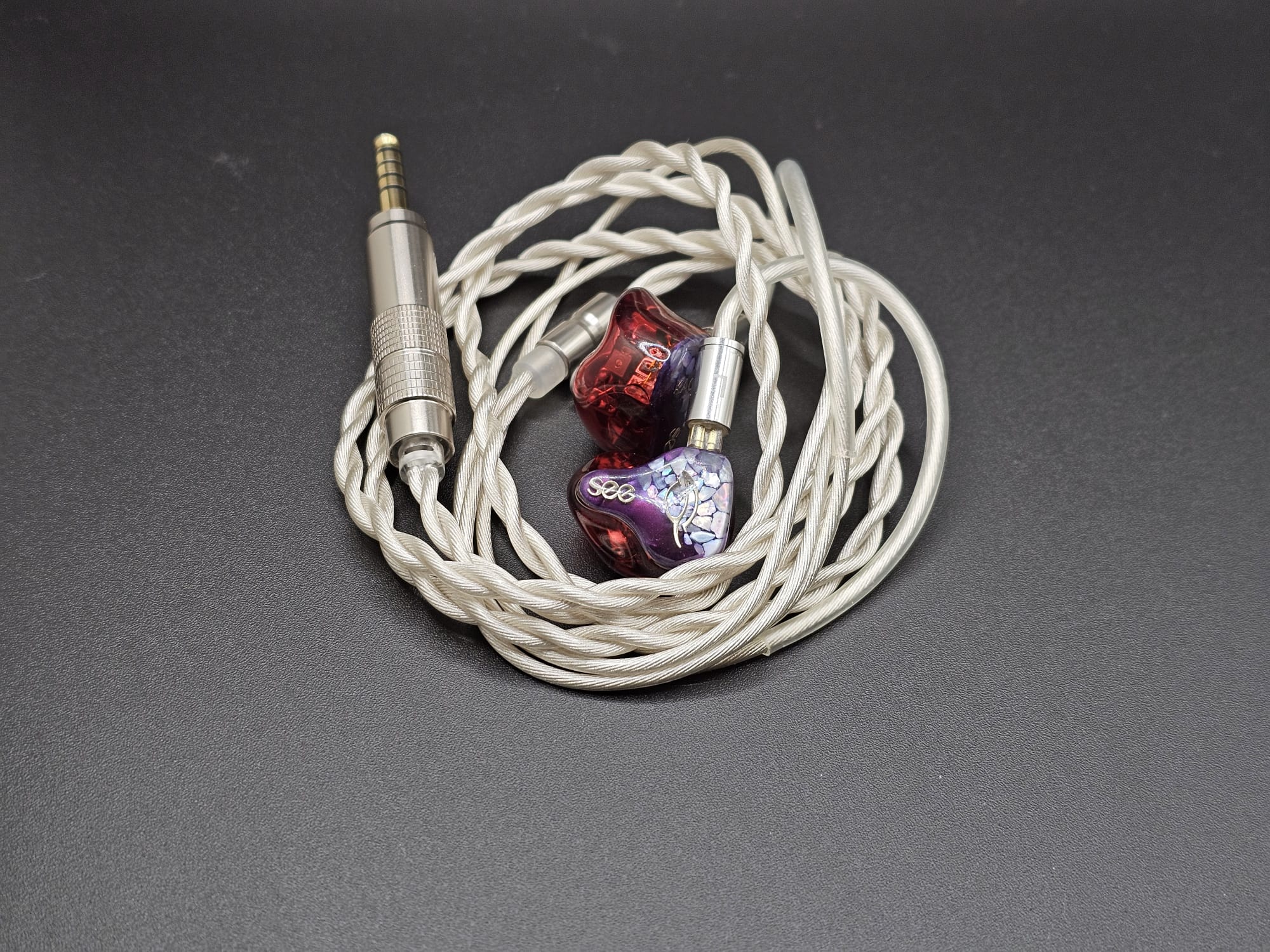 Traded: SeeAudio Kaguya 4BA + 4EST | Headphone Reviews and