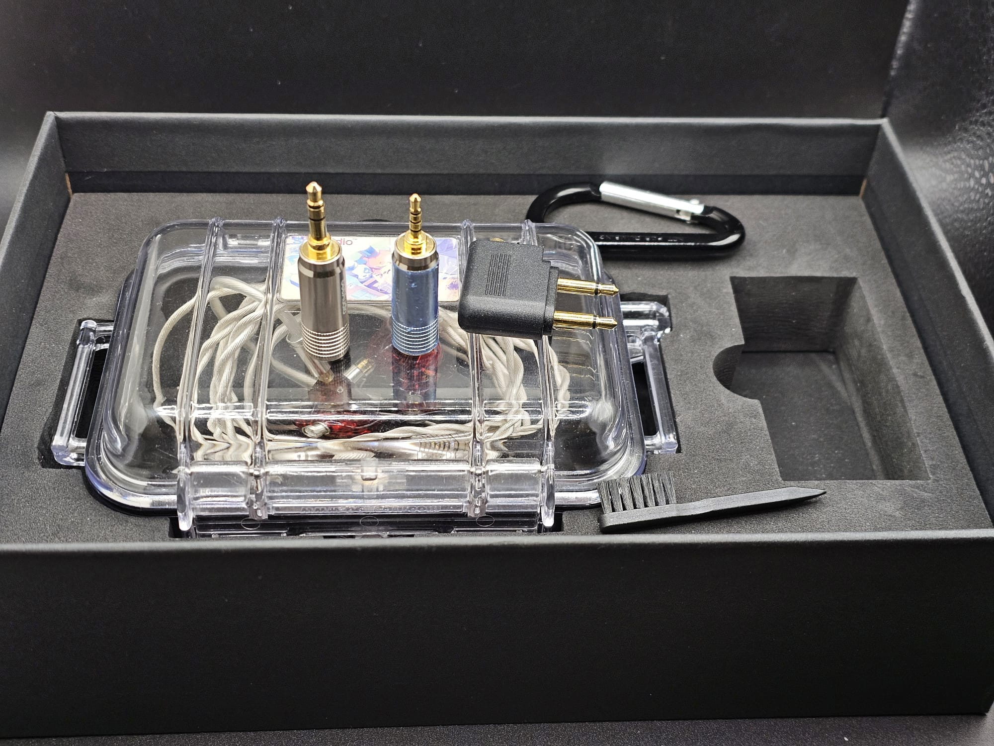 Traded: SeeAudio Kaguya 4BA + 4EST | Headphone Reviews and
