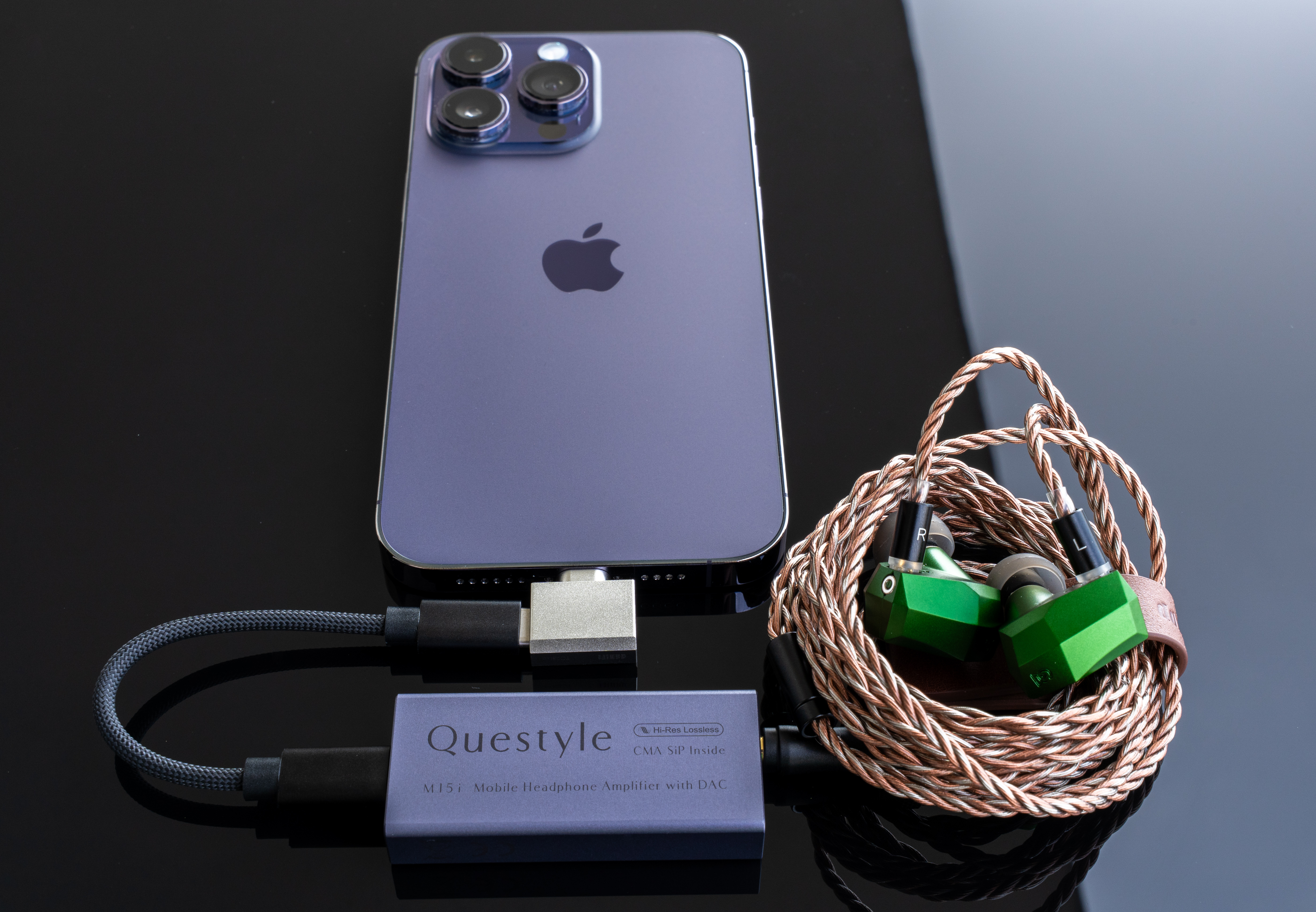 Questyle M15i Dongle USB-C DAC/Amp Per Hi-Res Audio - Scatola Sigillata, Nuovo