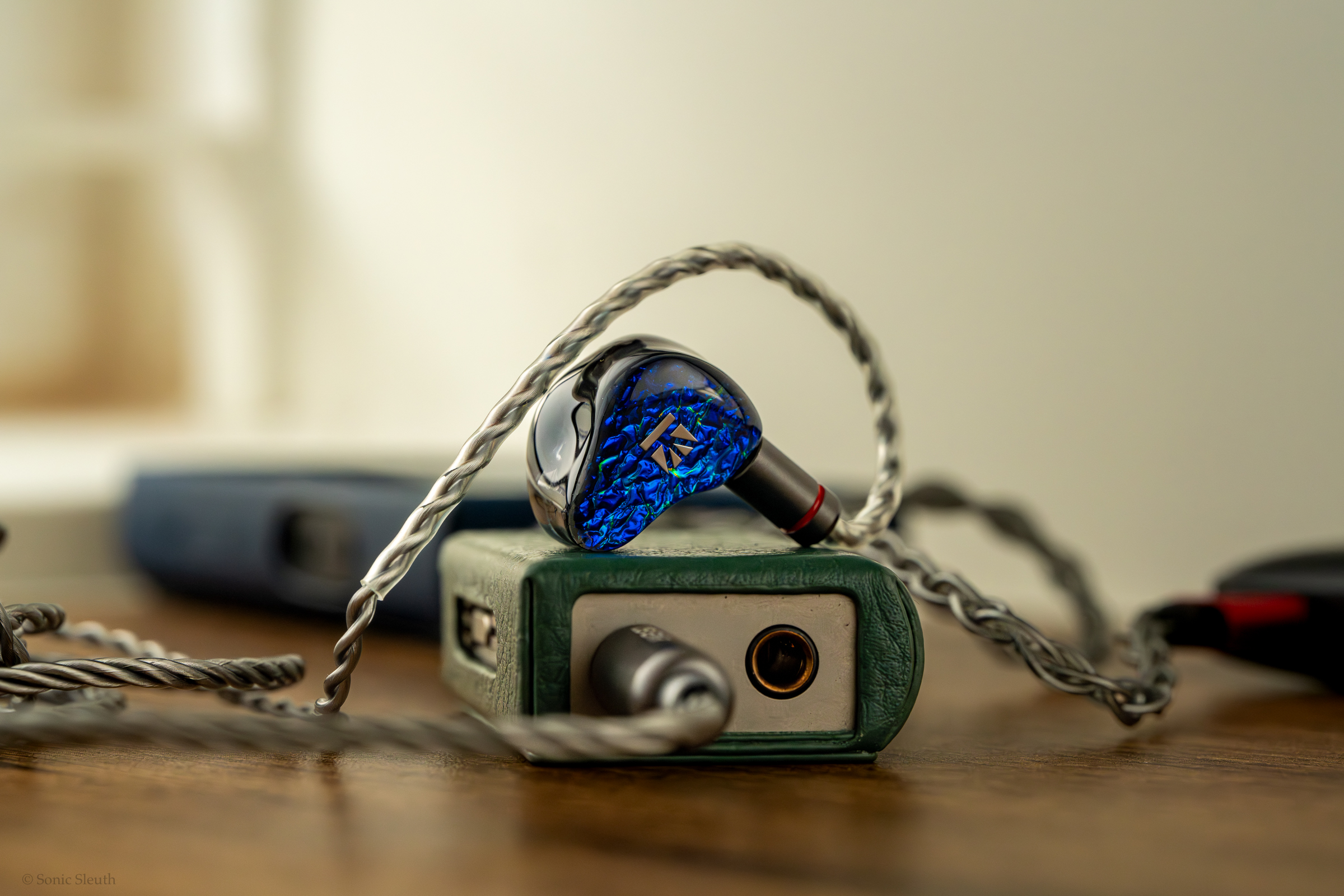 KBEAR Voyages SR-8 1DD+3BA Hybrid HiFi In Ear Earphones - Reviews