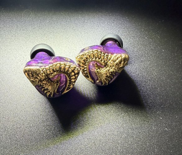 【美品】 Alpha & Omega Fulgrim Alpha Omega 中古価格 | HifiZero