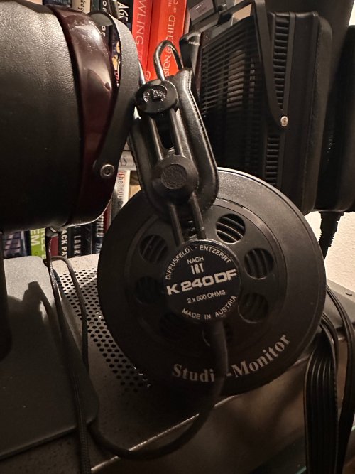 AKG K240DF | Headphone Reviews and Discussion - Head-Fi.org