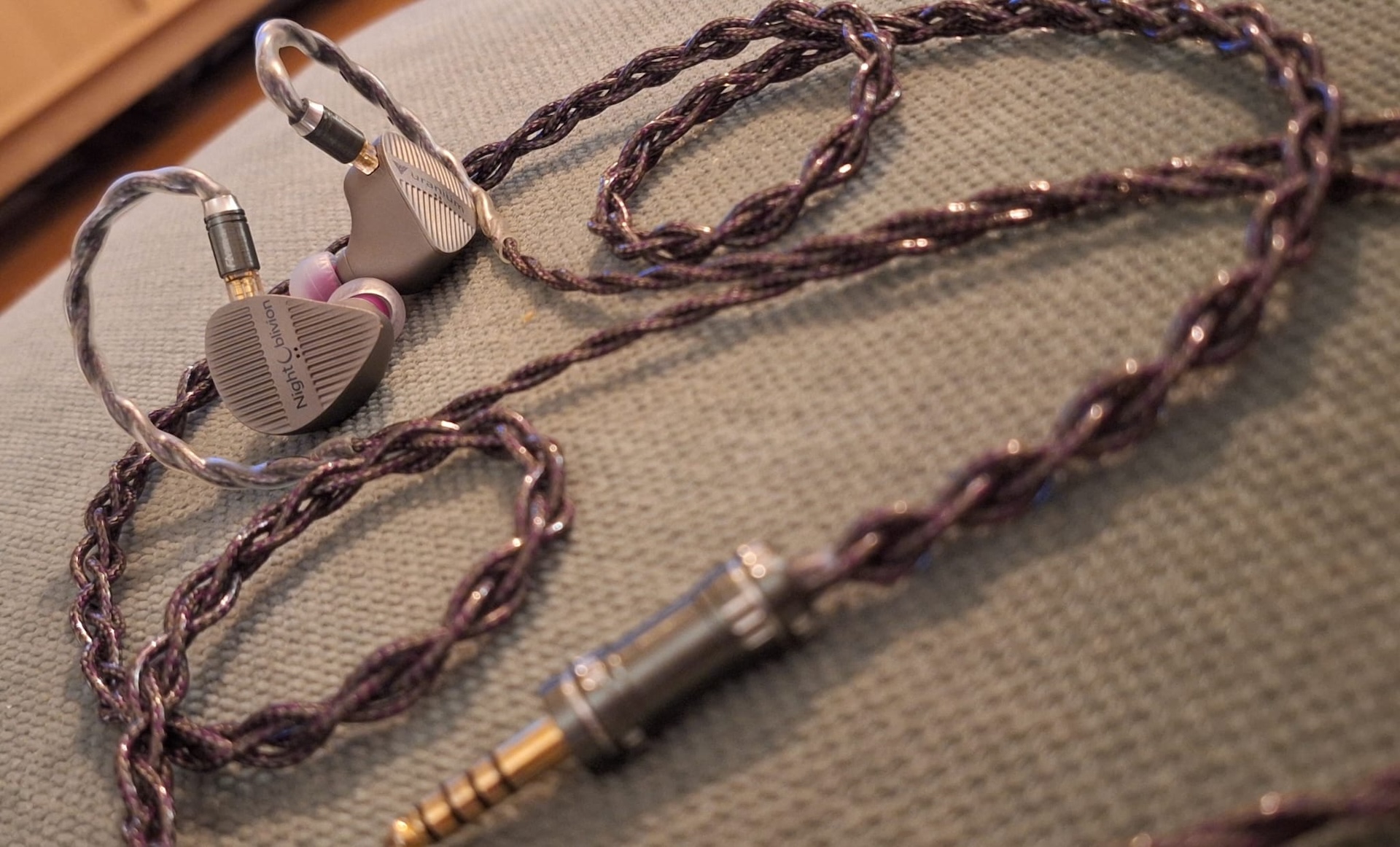 Night Oblivion Uranium - Reviews | Headphone Reviews and