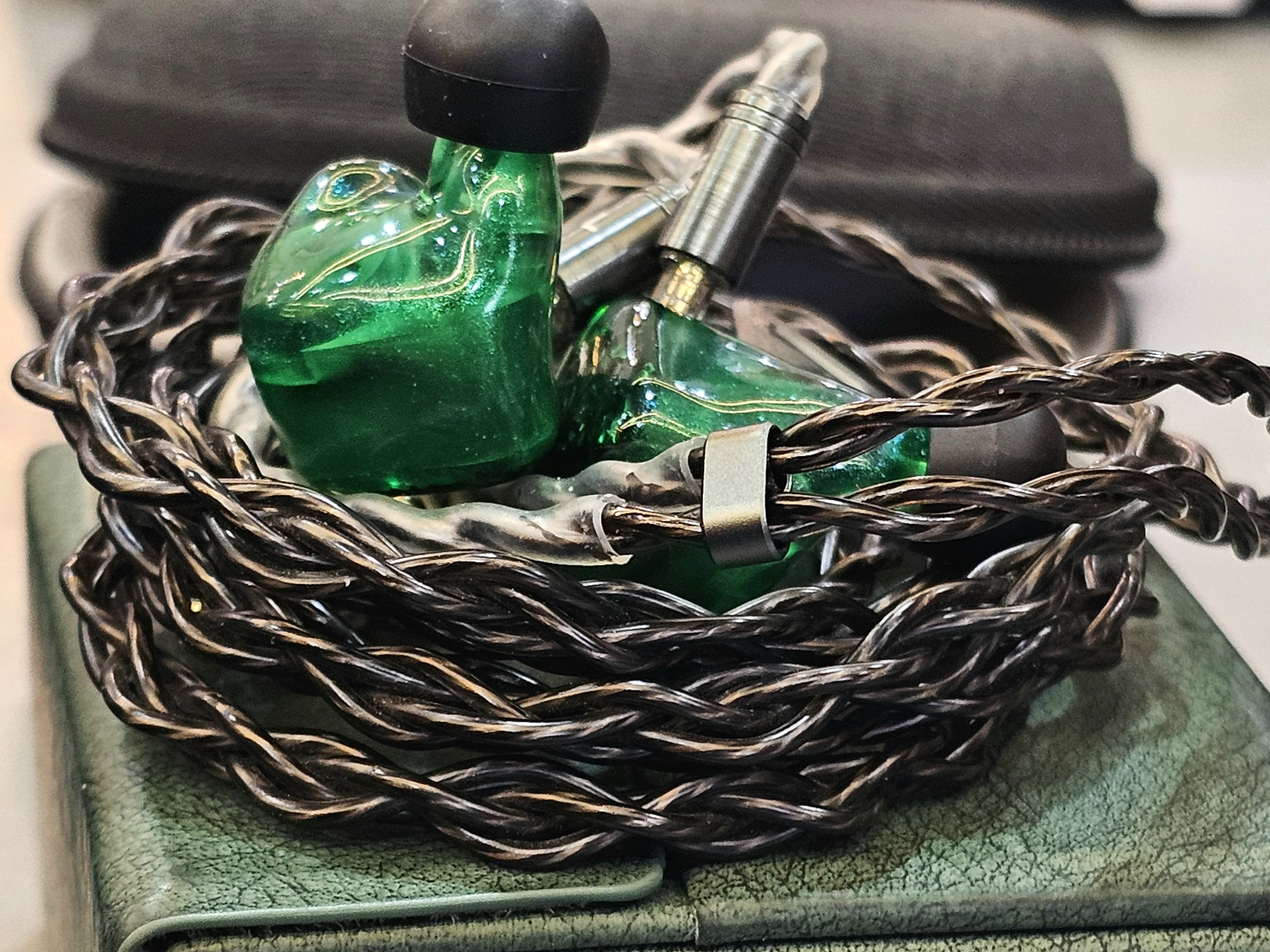 eminent-ears-emerald-headphone-reviews-and-discussion-head-fi