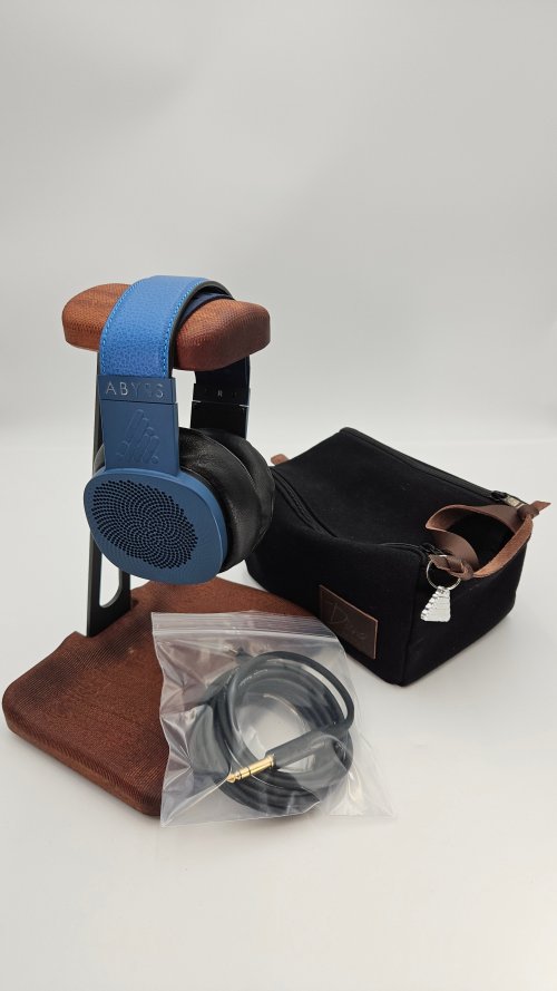 ヘッドホン ULTRASONE HFI-2400 Ultrasone HFI-2400 Review - Digital Trends