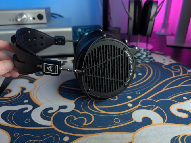 Audeze LCD2 中古価格 | HifiZero