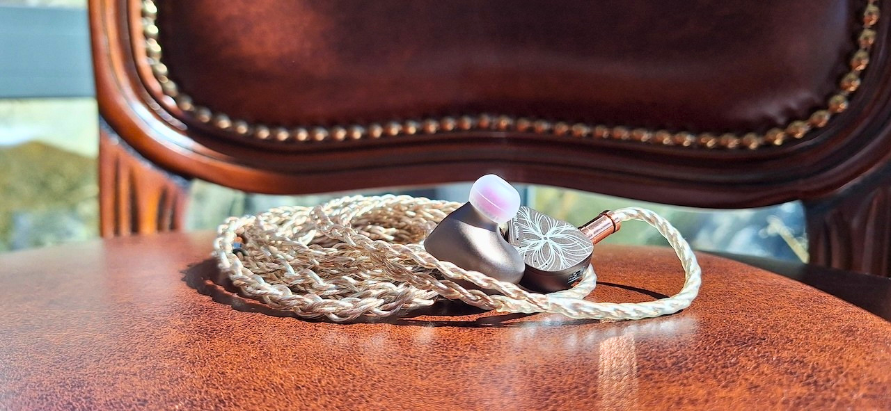 Night Oblivion - Longinus - Reviews | Headphone Reviews and