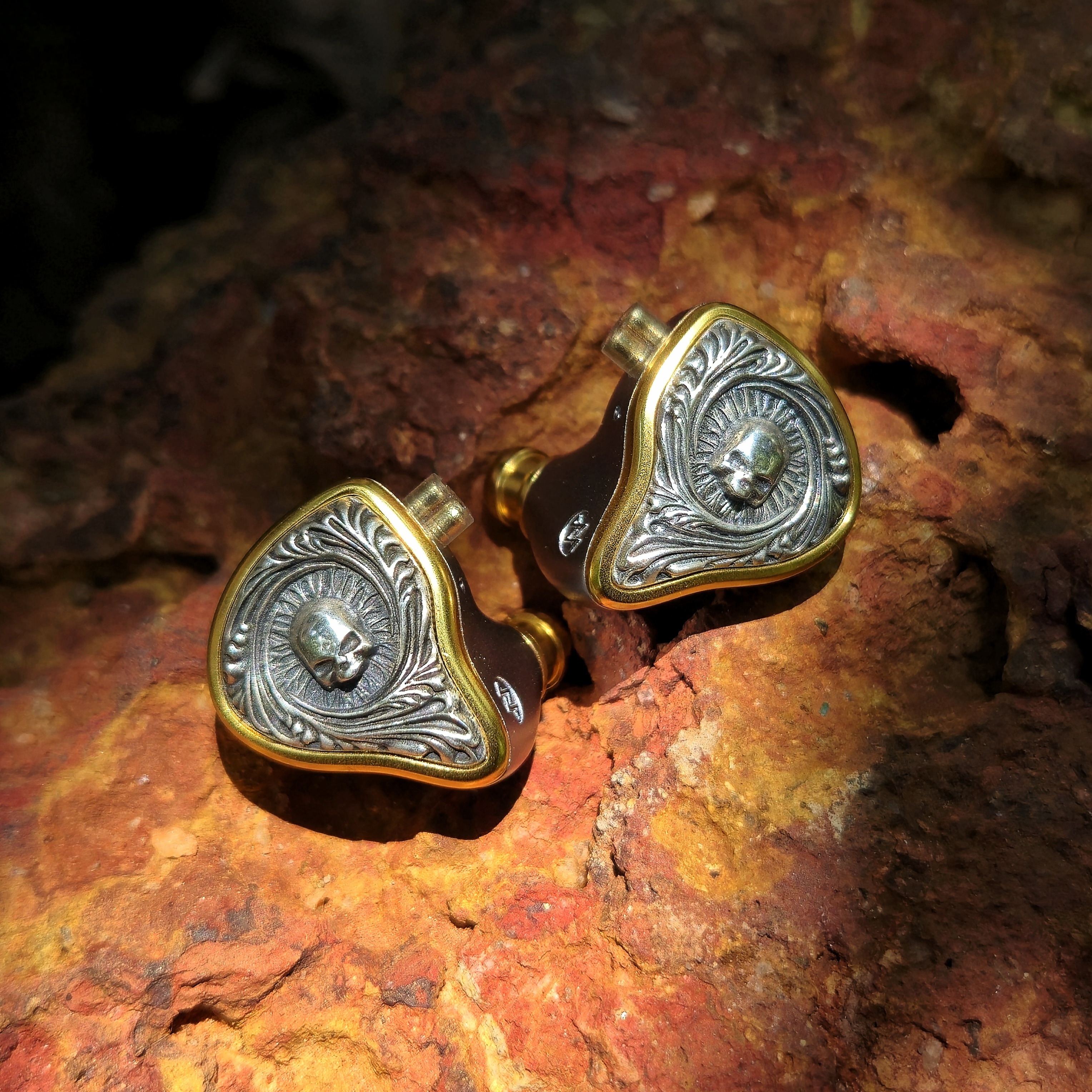 NM25 Ossuary Silver Edition - Reviews | Headphone Reviews and