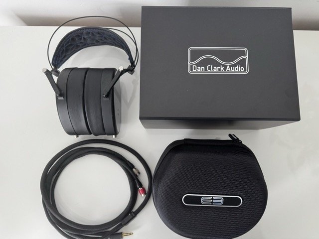 ほぼ新品 Dan Clark Audio E3 ケーブル2本付き 国内正規品 Dan clark e3 二手價格| HifiZero