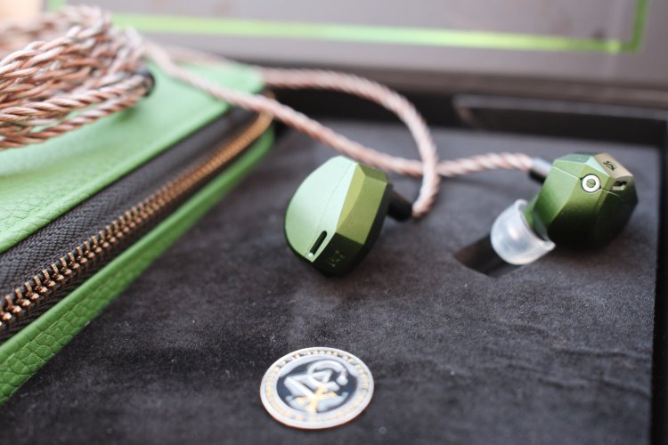 Campfire Audio Andromeda Used Price | HifiZero
