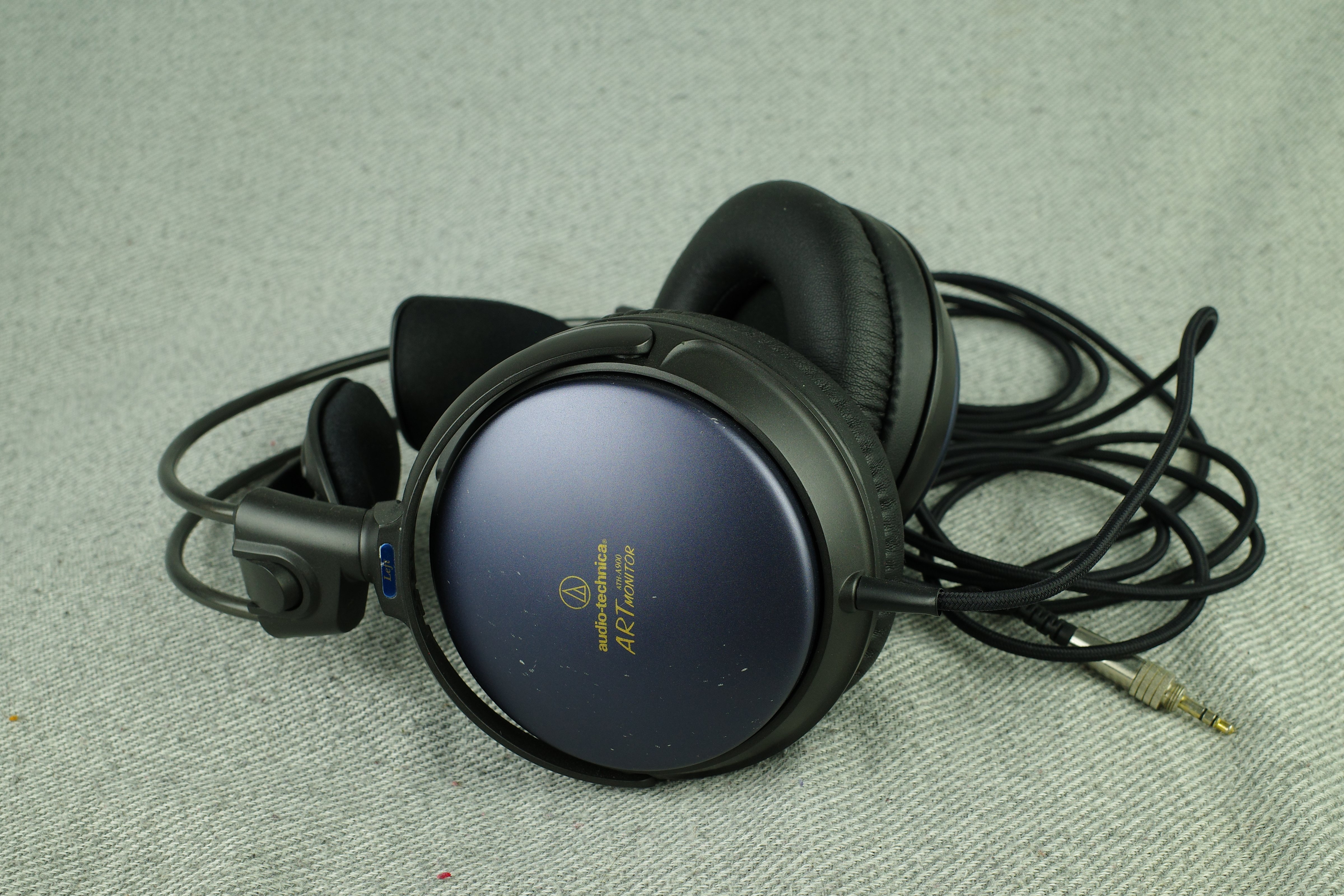 Audio Technica ATH-A900 Art Monitor | Headphone Reviews and