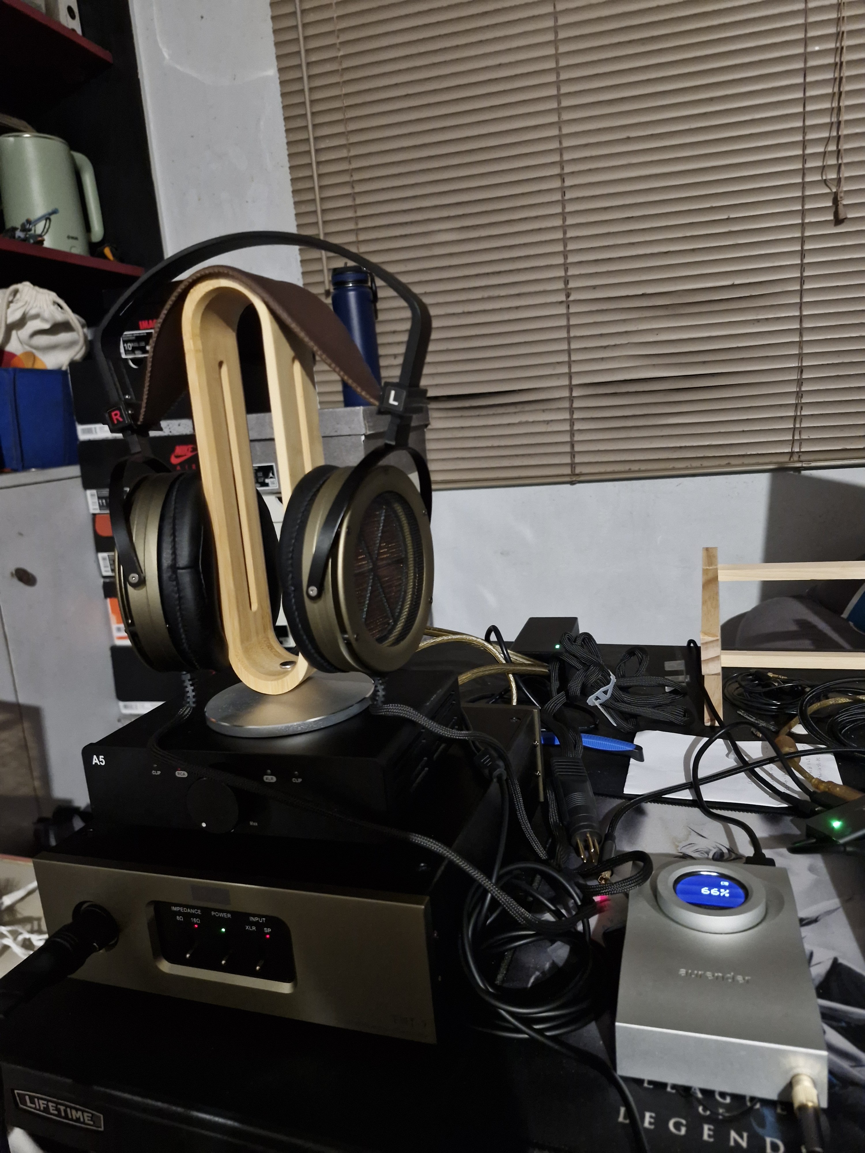 ES Lab ES-2 alpha (ES-2a) Electrostatic Headphones | Headphone Reviews ...