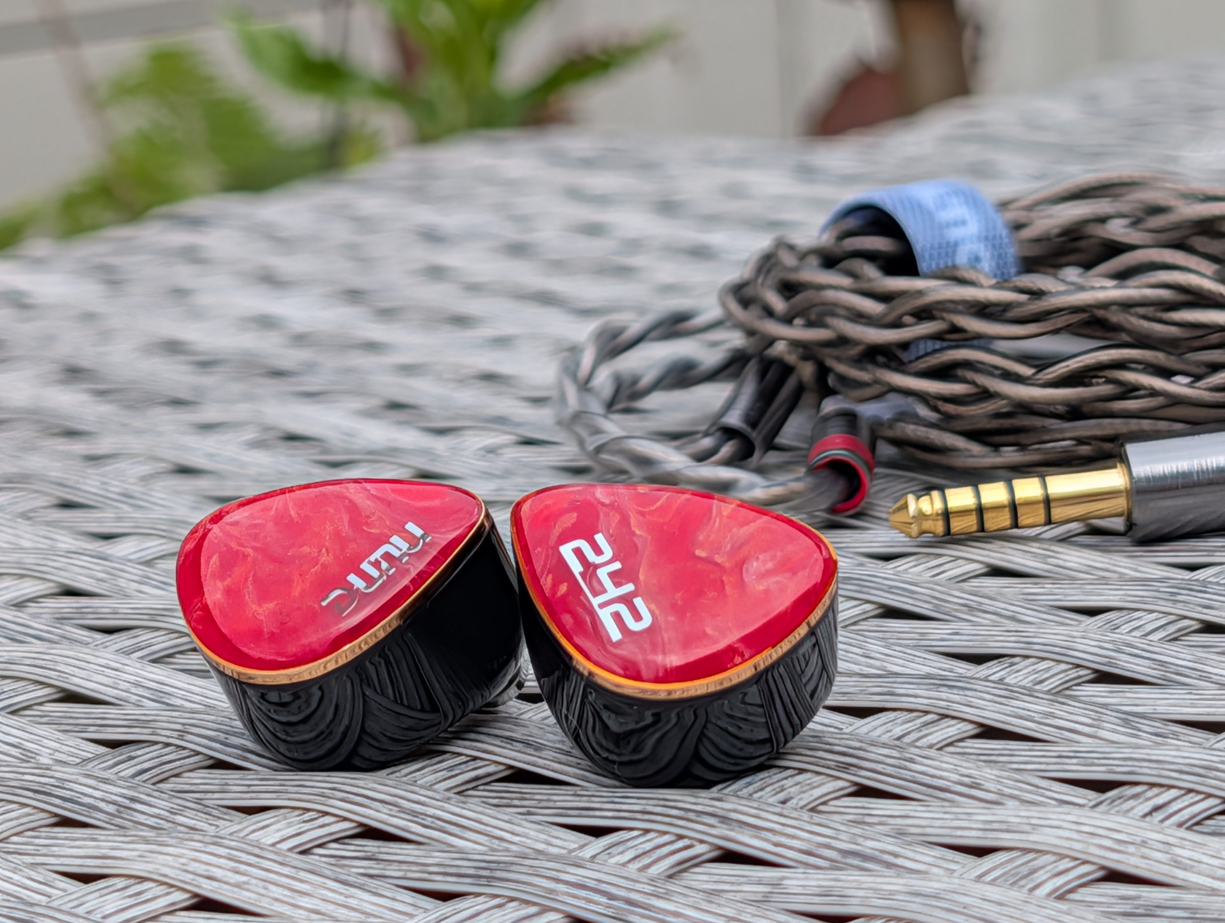 DUNU DN-242 - Reviews | Headphone Reviews and Discussion - Head-Fi.org