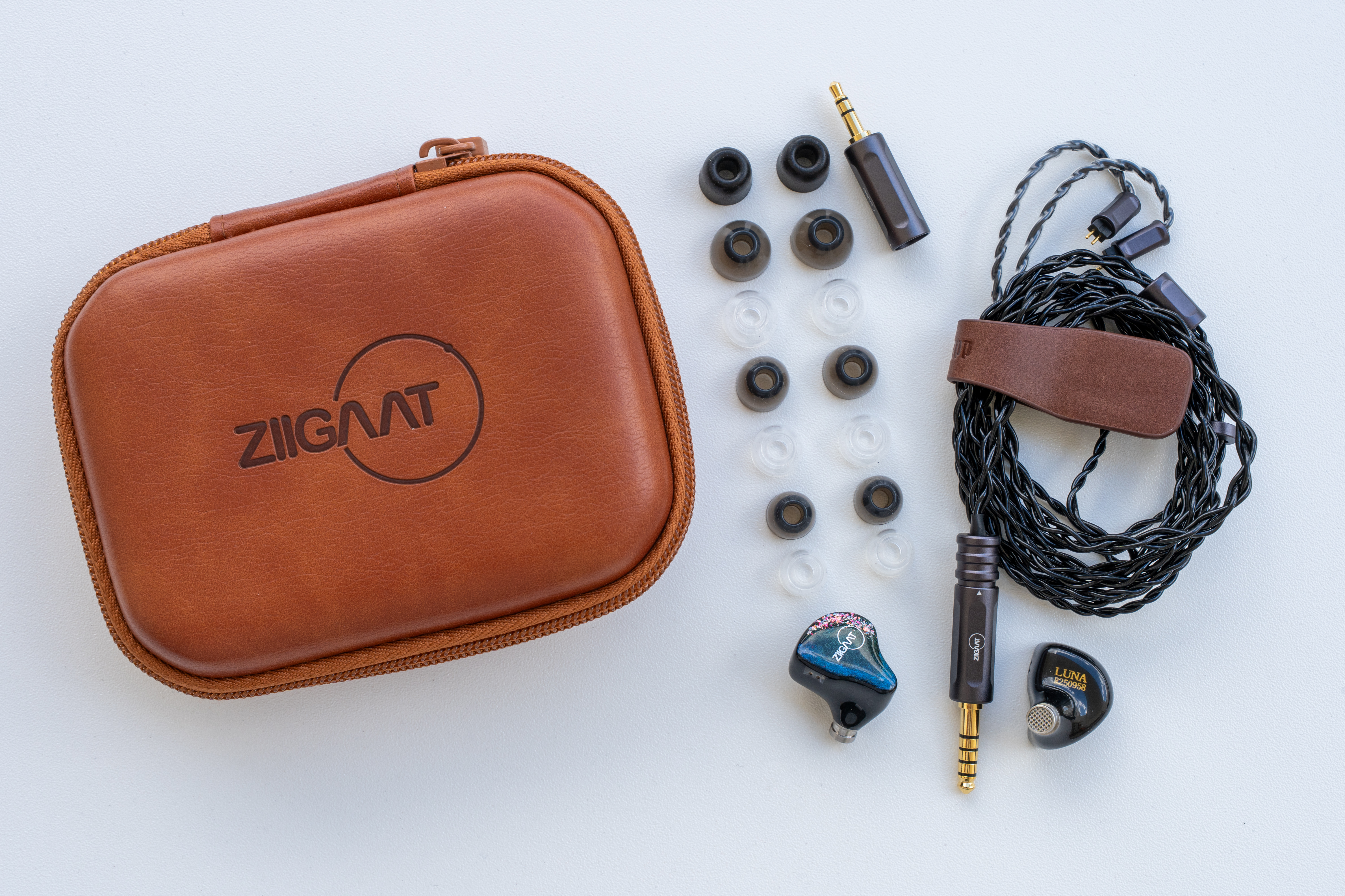 ZiiGaat Luna 6BA In-Ear Universal Monitor | Headphone Reviews and