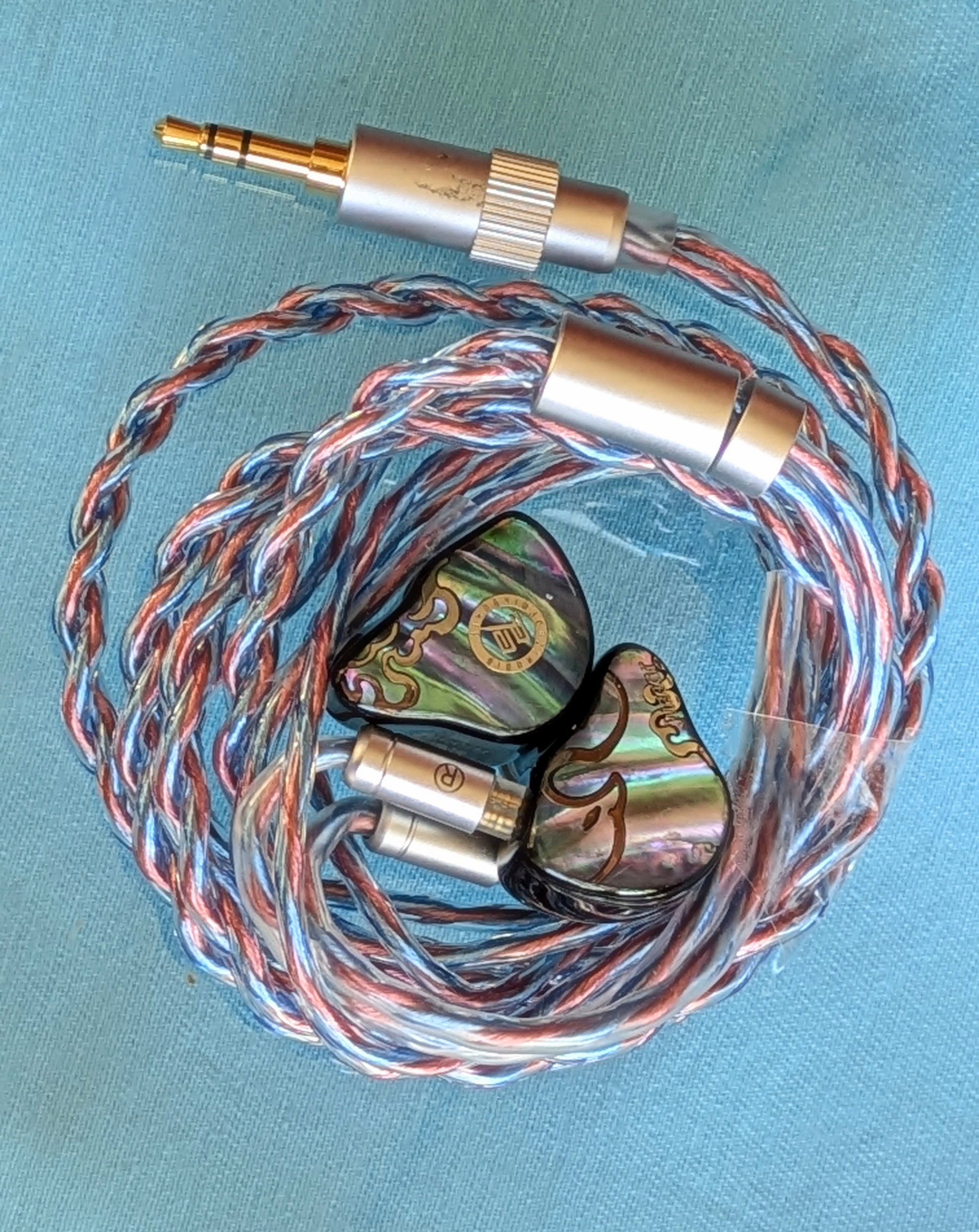 JUZEAR x Z Reviews Defiant | Headphone Reviews and Discussion