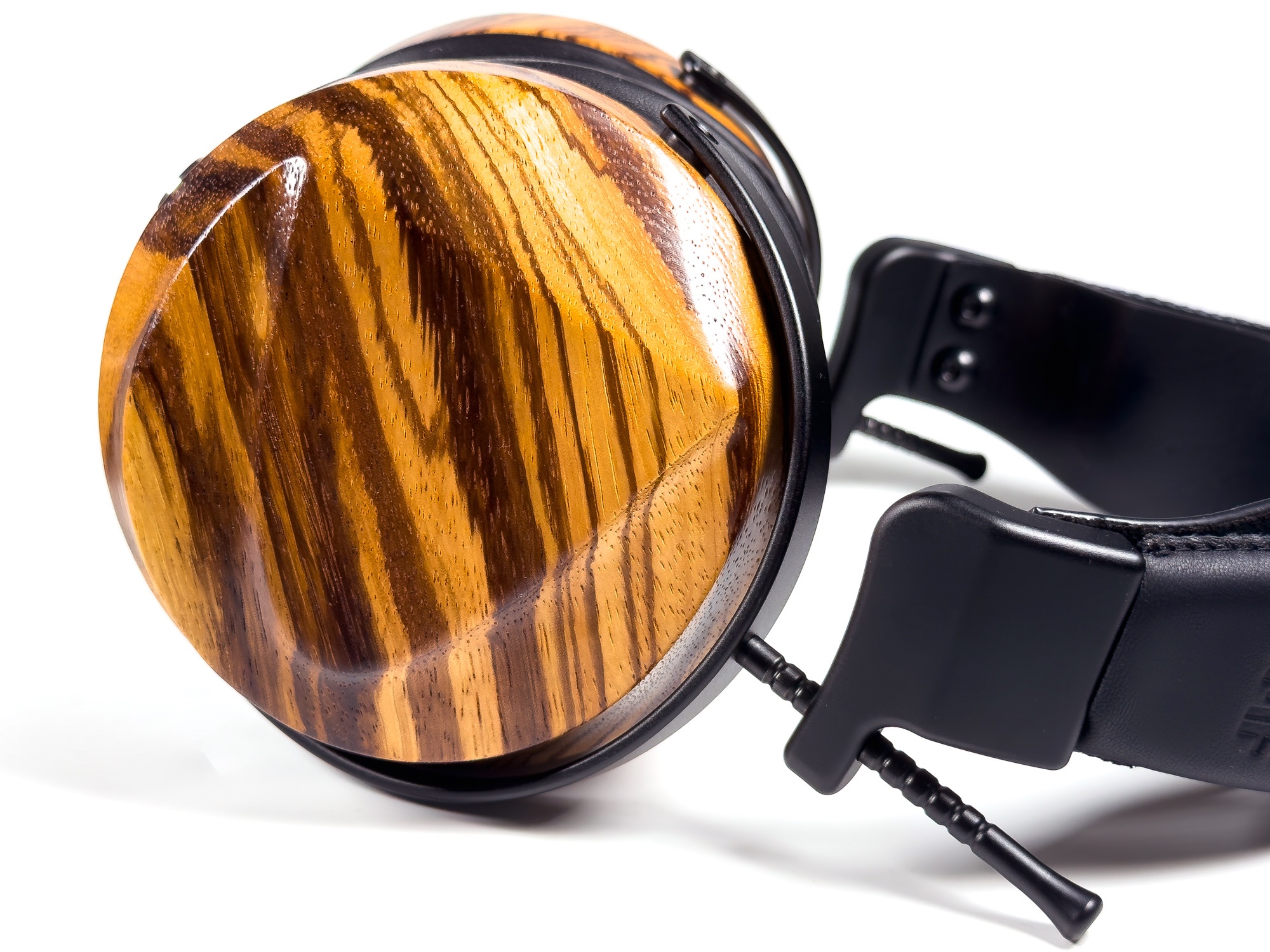 ZMFheadphones Caldera Closed - Reviews | Headphone Reviews and