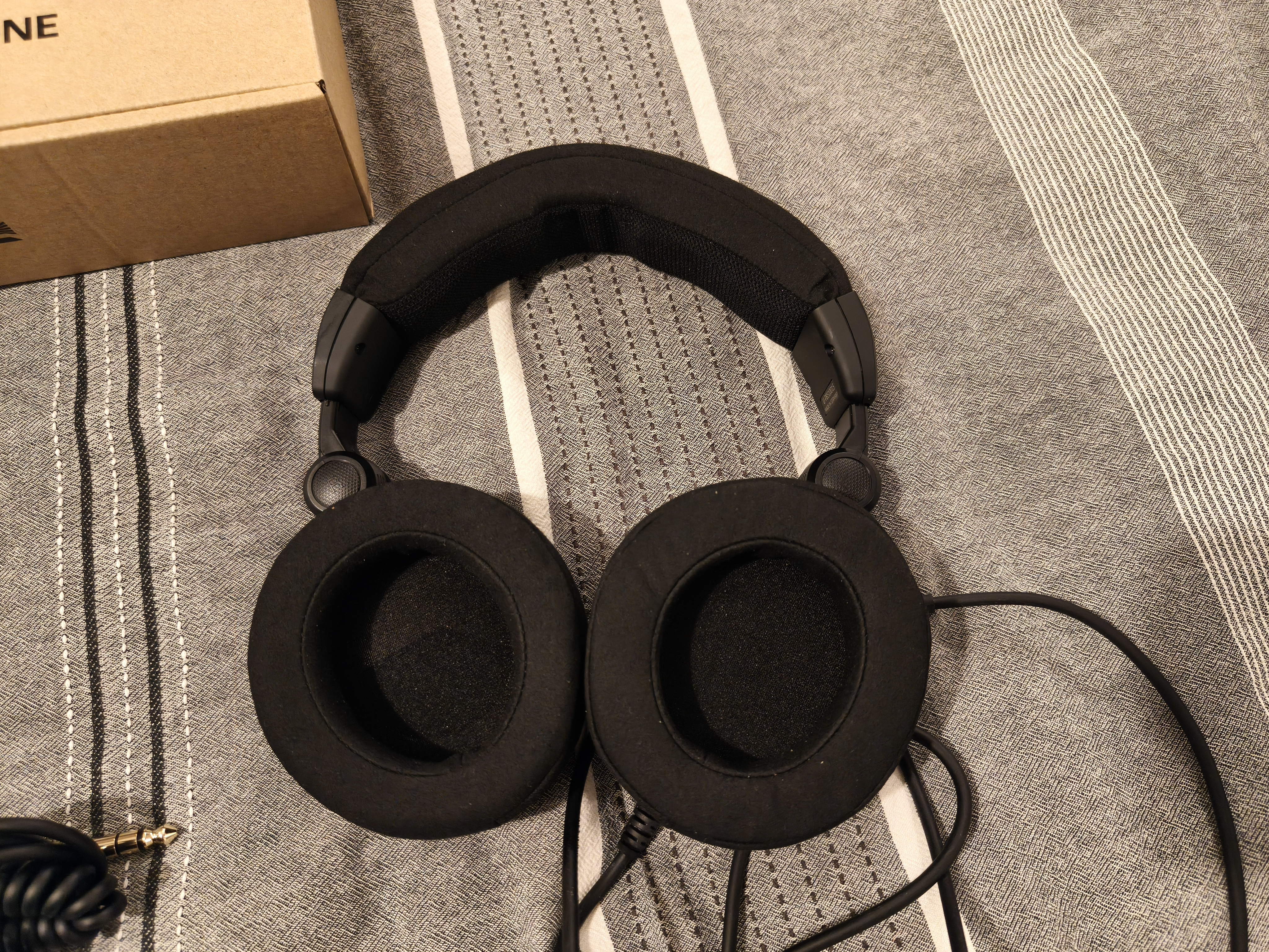 Ultrasone Signature Pure Black | Headphone Reviews and Discussion