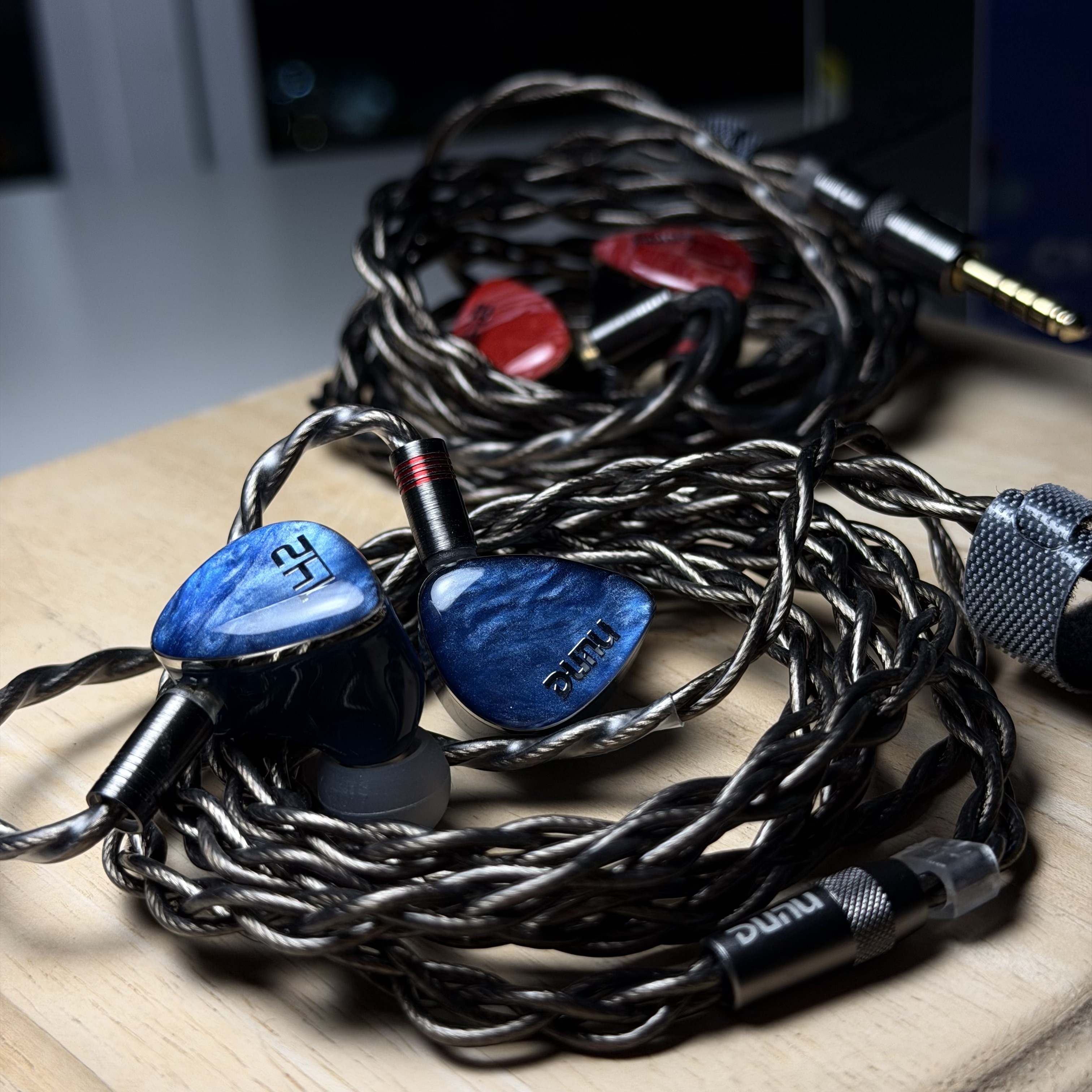 DUNU DN142 | Headphone Reviews and Discussion - Head-Fi.org