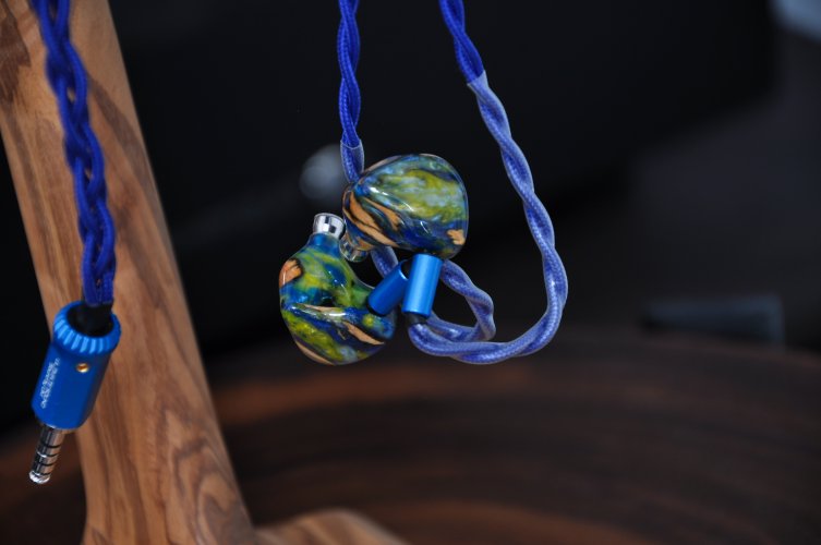unique melody 中古価格 | HifiZero