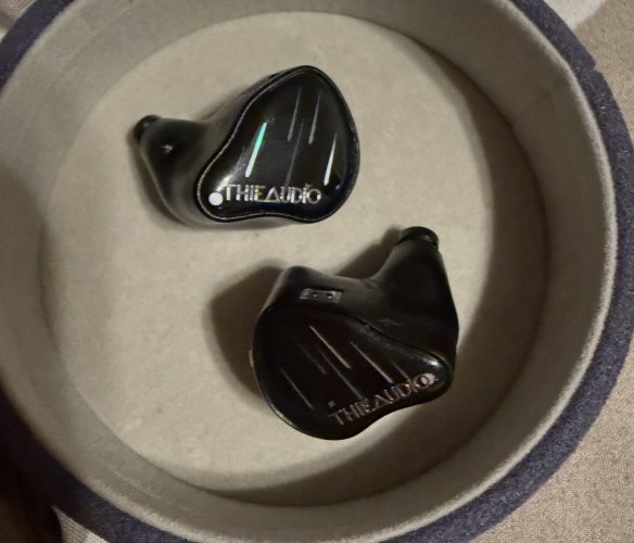 Thieaudio monarch 中古価格 | HifiZero