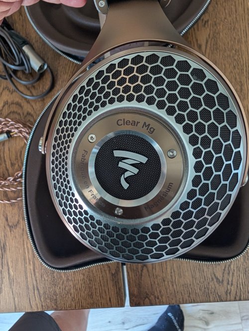 Focal Clere MG ♬ Used 完動品 ♬ 国内正規品 ♬ 処分特価 Focal clear 二手價格 | HifiZero