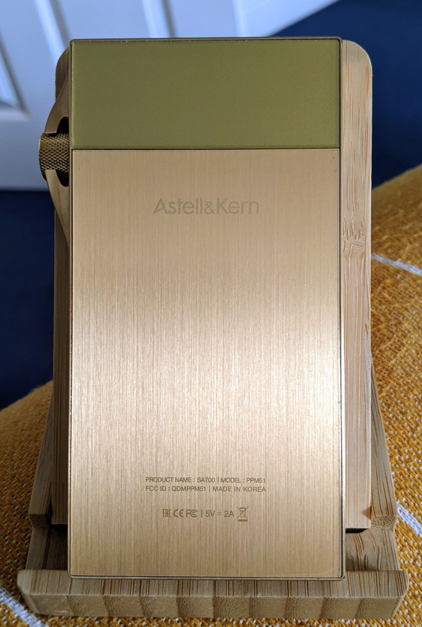 Sold: Astell&Kern SA700 Vegas Gold | Headphone Reviews and