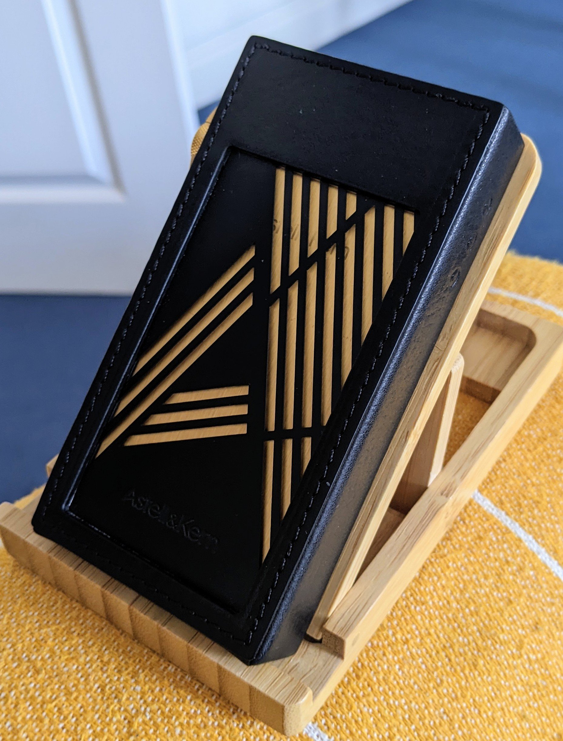 Astell&Kern SA700 Vegas Gold | Headphone Reviews and Discussion