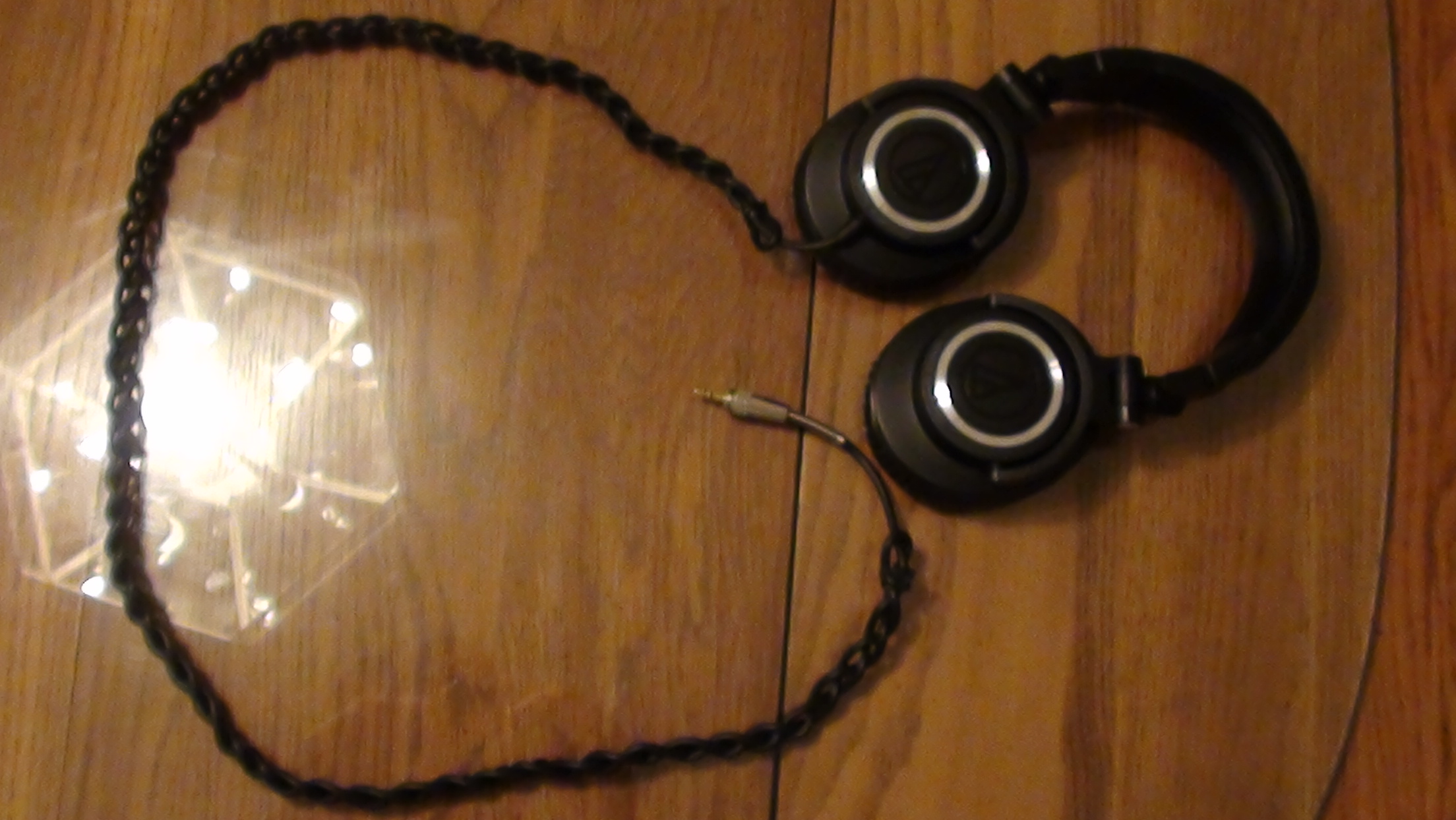 AudioTechnica ATHM50s Review + Amateur Explanation on Cable