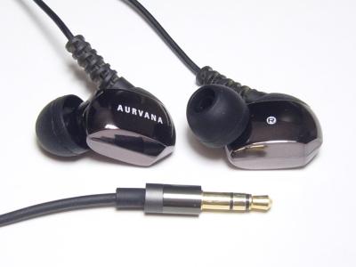 CreativeAurvanaIn-ear3400x300.jpg