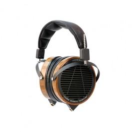 1815059689_audeze_lcd2_03_floatv.jpg