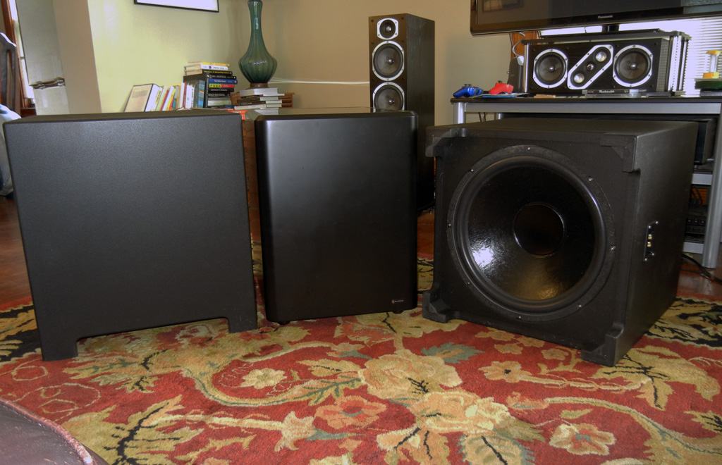 What's the difference between a ported subwoofer vs a sealed subwoofer