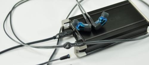 Moon_Audio_Silver_Dragon_V1_IEM_triplefi_ultimate_ears_cable_sony_pha1-640x280.jpg