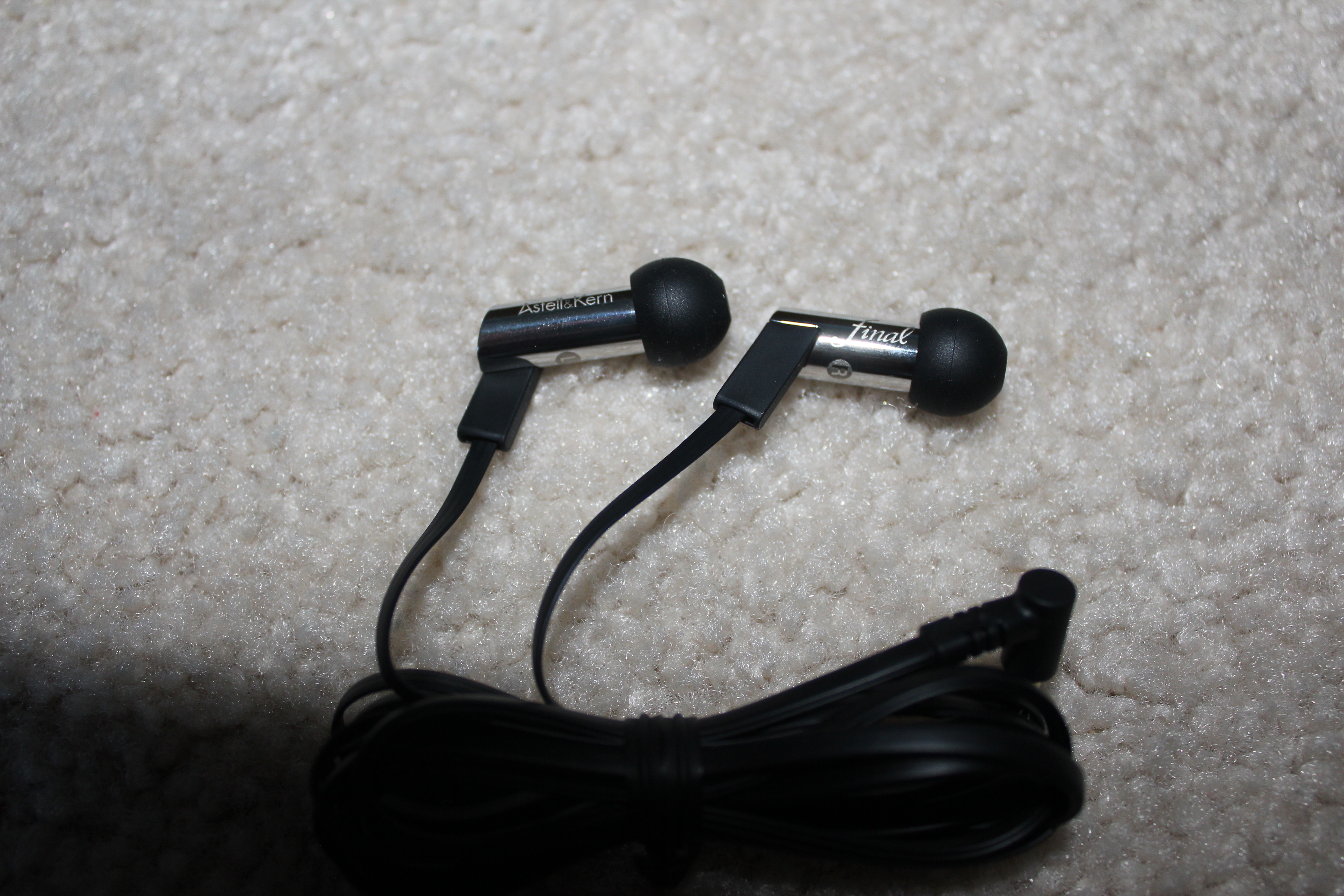 REVIEW: Astell & Kern AKR01: It's A Legal Addiction! | Headphone