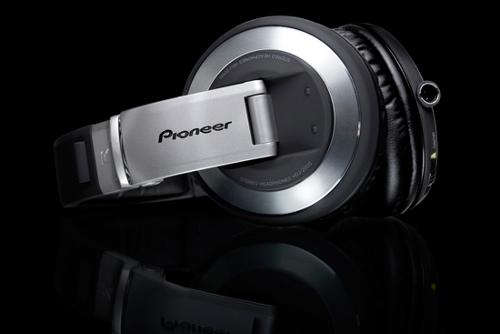 Pioneer HDJ-2000 Reference Professional Dj Headphones