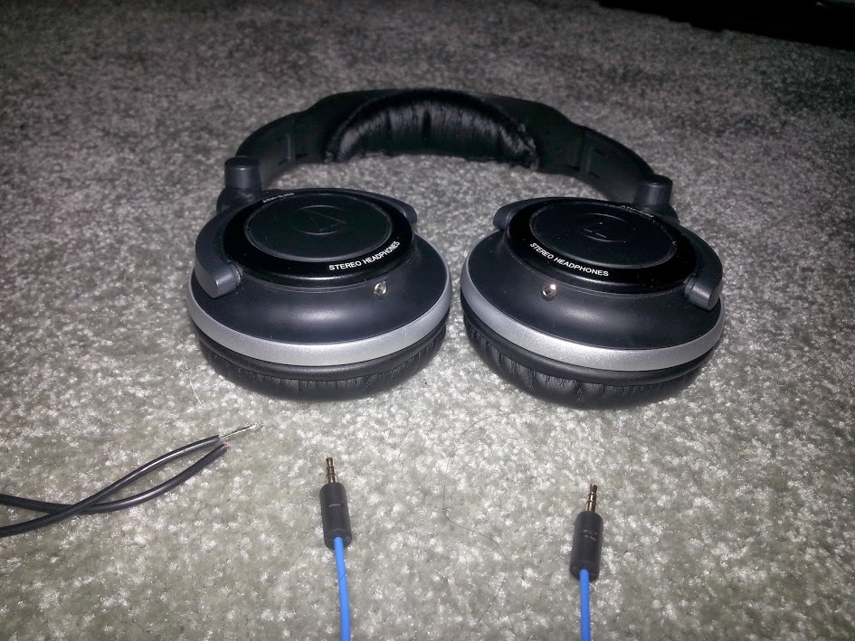 Audio Technica ATH-SJ55 Removable Cable Mod! (With SOL REPUBLIC
