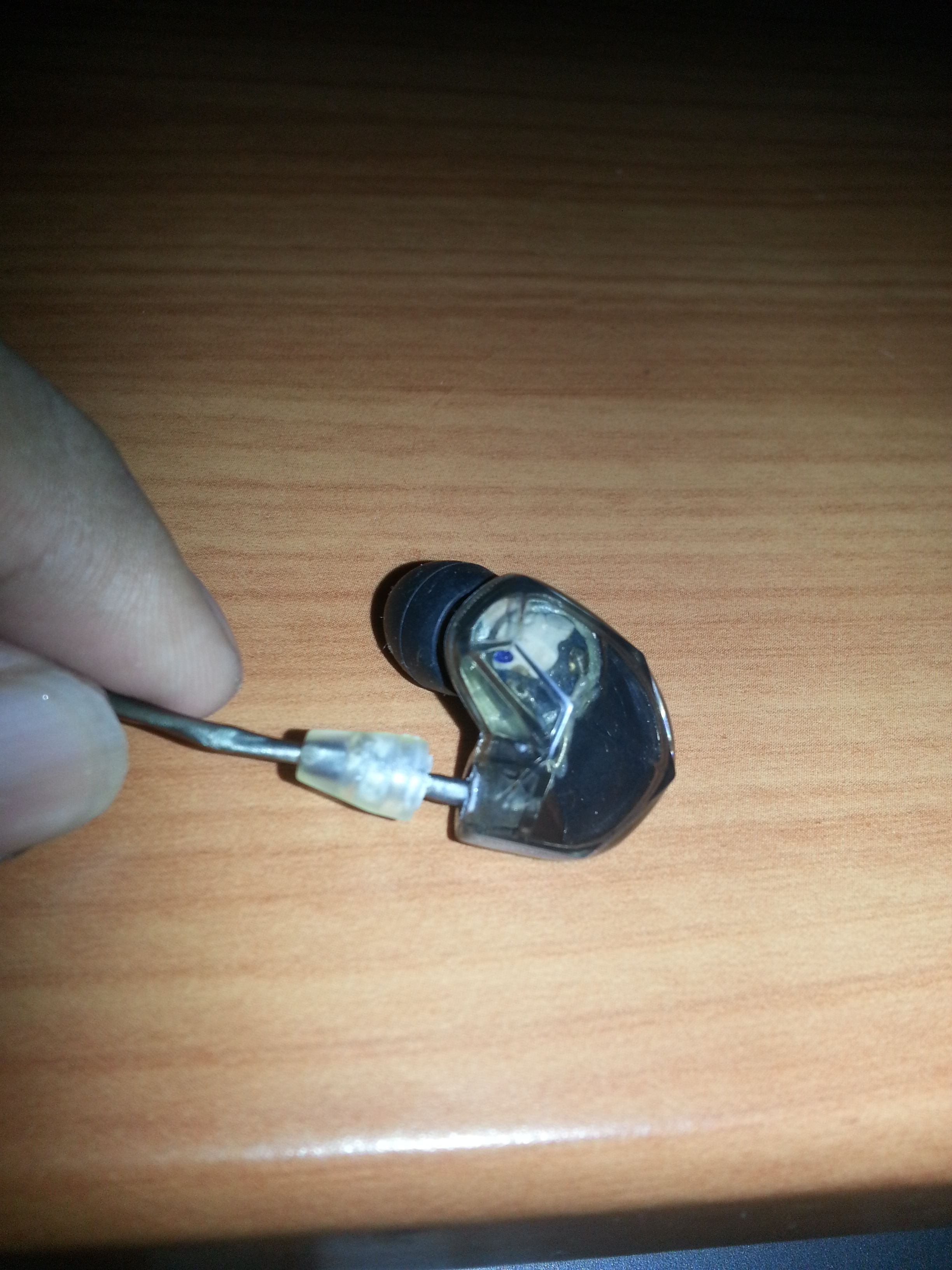 Vsonic VSD5 lost of sound quality after being into the washing machine