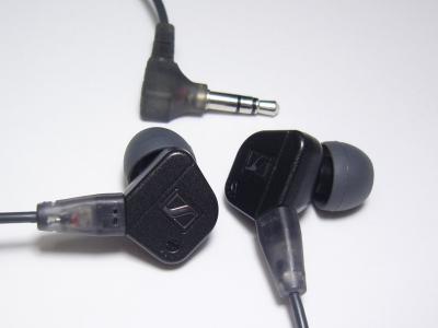 Sennheiser IE8 400x300.jpg