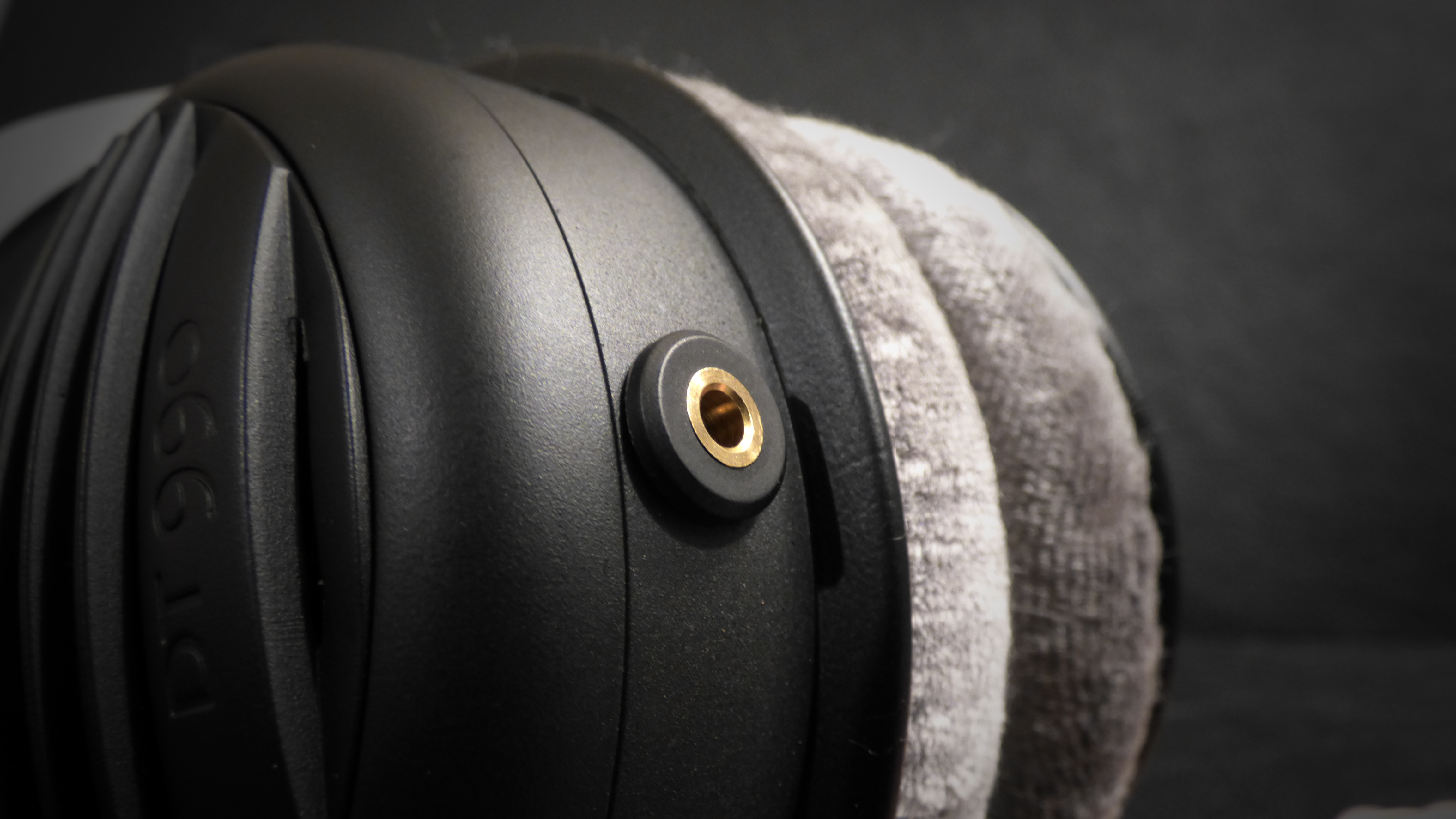 is dt 770 good for gaming