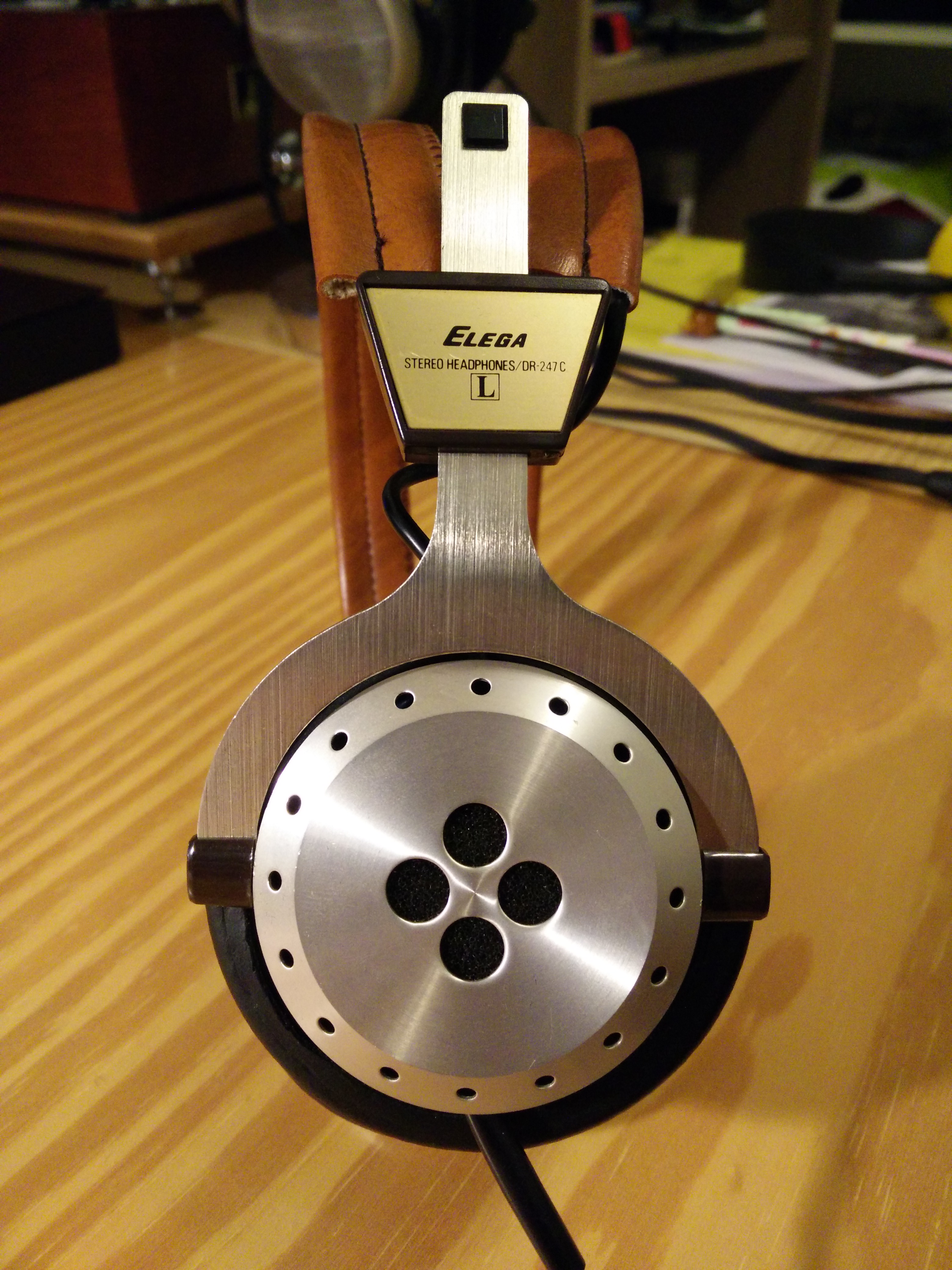 Pin by GoodOne on Vintage Headphone Headphone accessories, Audio